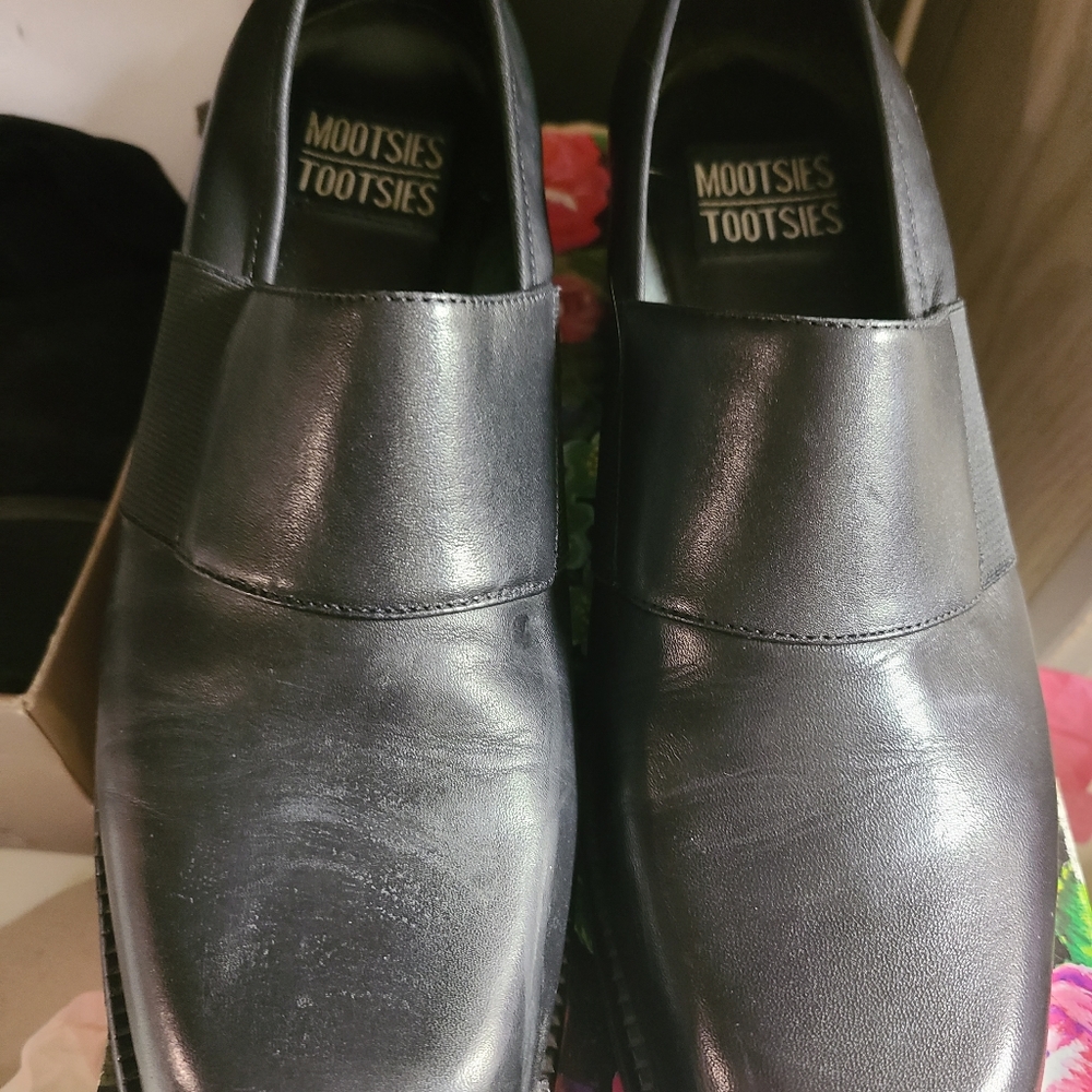 Mootsies Tootsies 8.5M NWOT (A29)